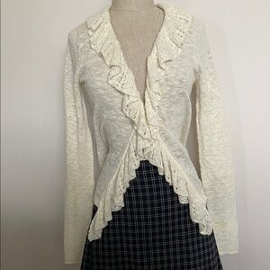VTG Sarah Spencer Ivory Ruffle Front Cardigan